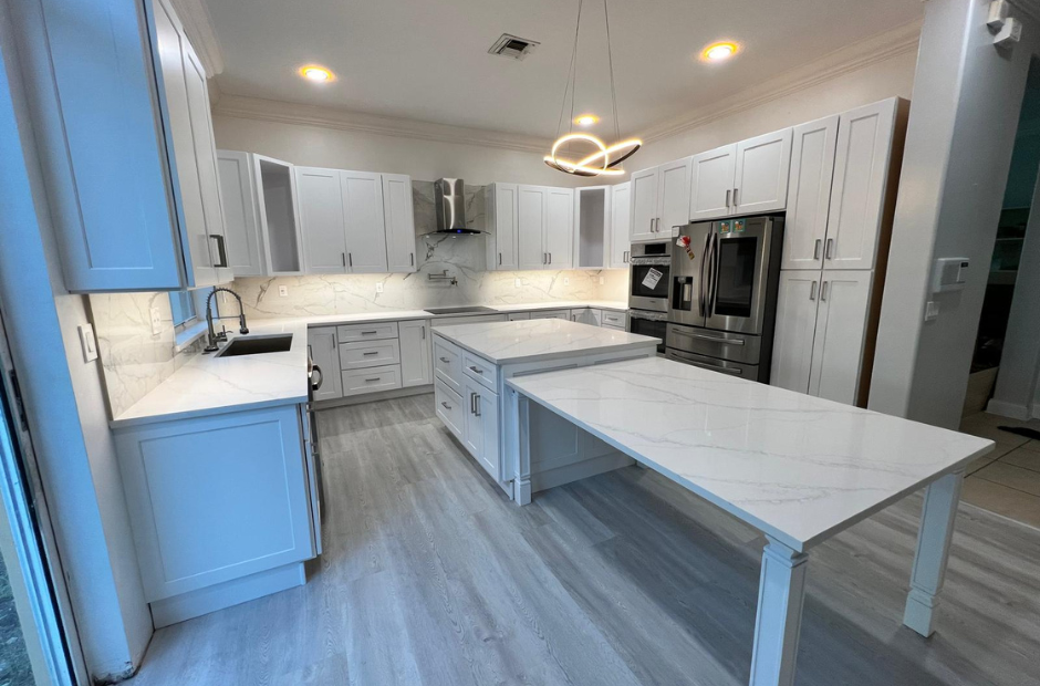 kitchen-remodel-fort-lauderdale-luxury-finishes.webp